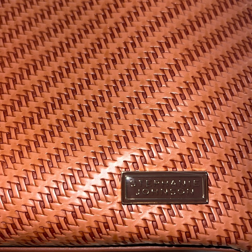 Stephanie Johnson Rosewood Cognac Lola woven make-up bag/recycled material-NWT - Picture 12 of 16